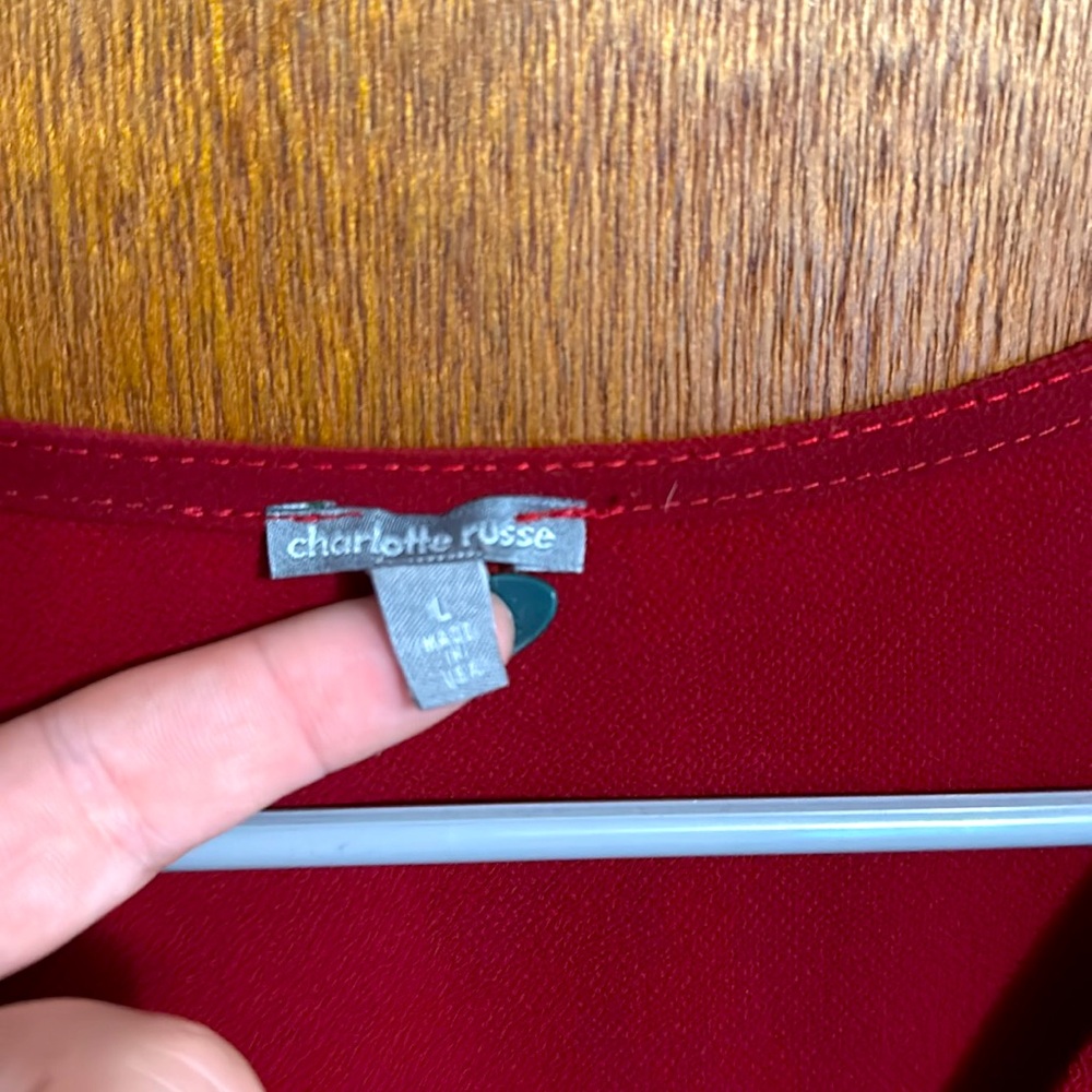 Maroon top - Picture 2 of 4